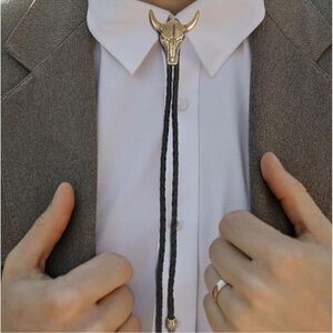 Western Bolo Tie  Gold Big Bull Skull Bolo Tie